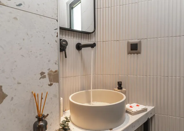 Eros Luxury * Retimno